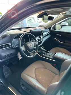 تۆیۆتا هایلاندەر